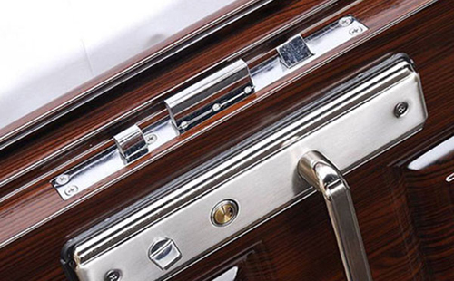 湛江24小时上门开锁公司